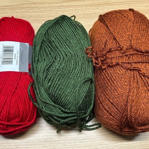 Crochet Supplies - Picture 1 of 2